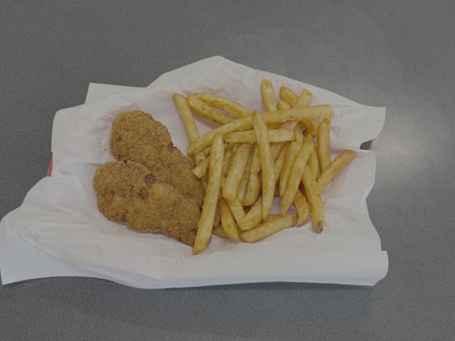 #44 Chicken Tenders Meal.